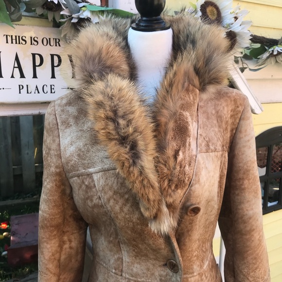 COSA NOVA Vintage Shearling Coat with Fur Collar - Picture 6 of 12